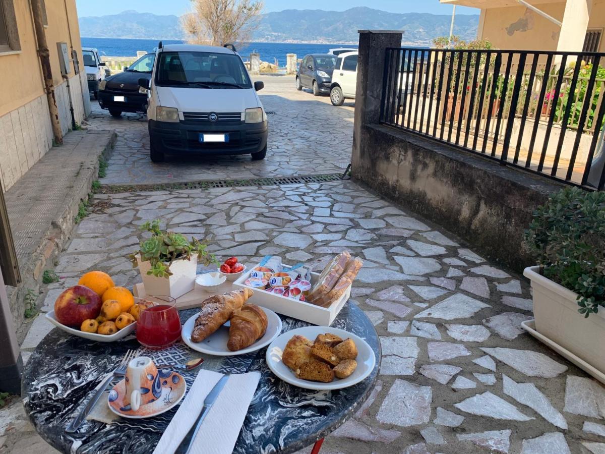 Sophie House : Appartamento Indipendente Ideale Per Vacanze Al Mare Reggio Calabria Exterior photo